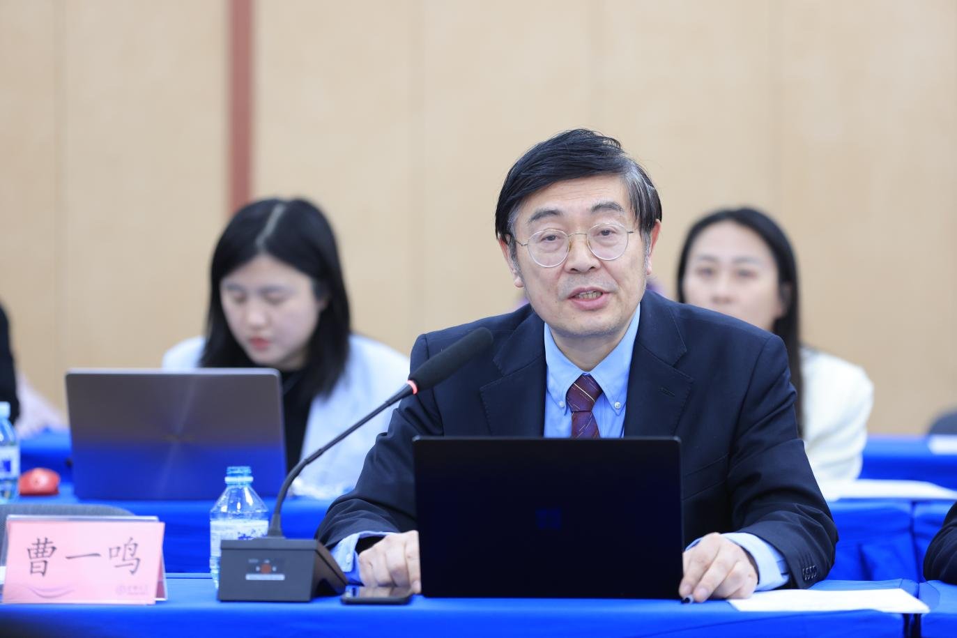 两者都保留在站内即可形成完整阅读路径